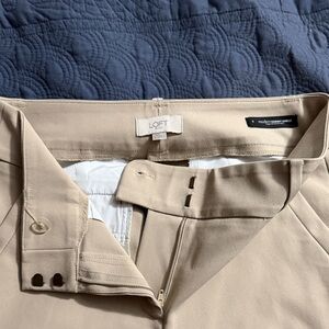 LOFT women’s modern skinny ankle pants. Size 4.